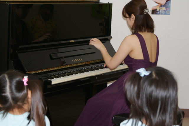 �������|�s�A�m�~�j�R���T�[�g